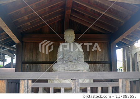 鞆之浦阿彌陀寺院內的地藏菩薩石像 鞆之浦阿彌陀寺院內的地藏菩薩石像 117885655