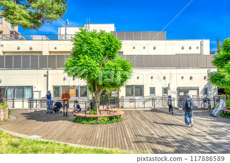 Urban landscape of Shibuya Ward, Tokyo: Sannomiyabashi Station, Shibuya Ward Sannomiyabashi Park 117886589