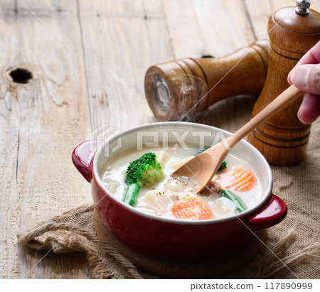 Cream stew (white stew) 117890999