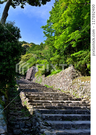 Azuchi Castle, one of Japan's 100 most famous castles 117892400