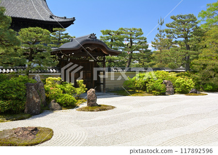 Kyoto · Kenninji 117892596