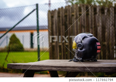 直升機飛行員頭盔 117892794