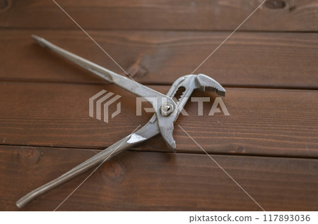 Water Pump Pliers 117893036