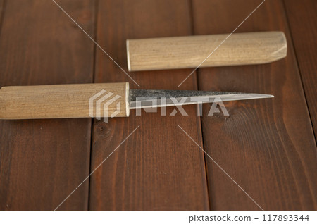 Small knife for crafting 117893344