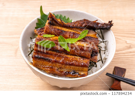 烤海鰻蓋飯 117894234