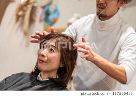 hairdressing salon, female, females 117896455