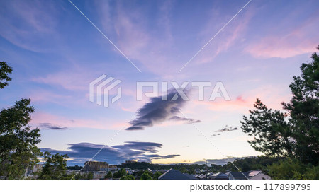 Evening view of Toyonaka City, Osaka Prefecture before the typhoon 117899795
