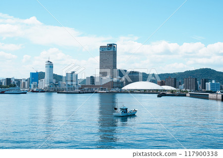 View of Sunport Takamatsu, Kagawa Prefecture (from a ferry sailing) 117900338