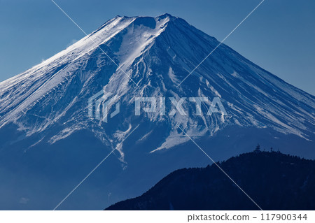 Mt. Fuji in winter as seen from Mt. Takiko Mt. Fuji in winter as seen from Mt. Takiko 117900344