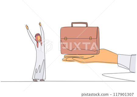 Single one line drawing Arabian businessman was excited to get the briefcase from giant hand. Rewards for ease of business travel. Increasing the profit. Continuous line design graphic illustration Single one line drawing Arabian businessman was excited to get the briefcase from giant hand. Rewards for ease of business travel. Increasing the profit. Continuous line design graphic illustration 117901307