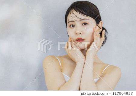 Beauty image of young women 117904937