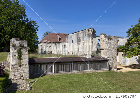 The old Saint-Arnoul abbey in Crepy-en-Valois 117908794