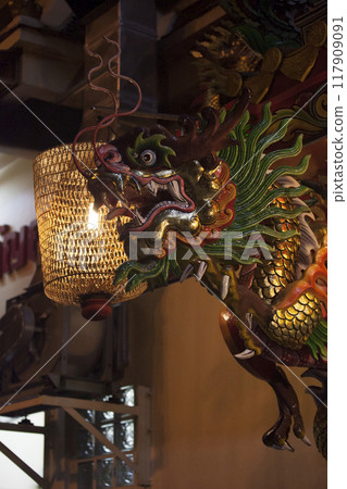 Dragon at Wat Hua Lamphong in Bangkok 117909091