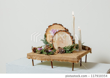 Christmas composition of fresh flowers 117910354