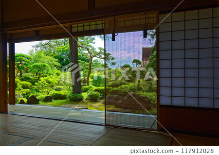 Homma Family Villa Seienkaku, Blinds and Garden, Homma Museum of Art Homma Family Villa Seienkaku, Blinds and Garden, Homma Museum of Art 117912028