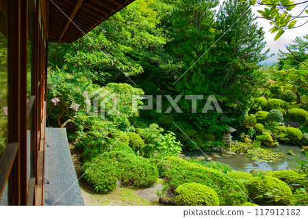 Homma Family Villa: View of the garden from Seienkaku, Homma Museum of Art 117912182