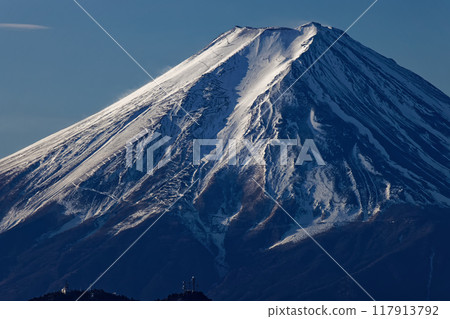 從南大菩薩/浜馬丸看冬天的富士山 從南大菩薩/浜馬丸看冬天的富士山 117913792
