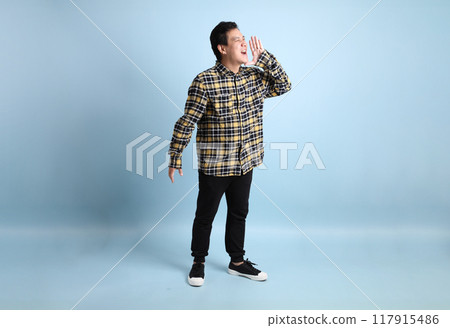 35s Asian man 35s Asian man 117915486