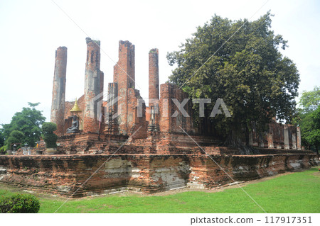 Main Vihara is built entirely of red bricks. deteriorated over time But it also shows the greatness and indicates the ancient architecture of the Ayutthaya period. At Wat Thammickarat in Ayuttaya city Main Vihara is built entirely of red bricks. deteriorated over time But it also shows the greatness and indicates the ancient architecture of the Ayutthaya period. At Wat Thammickarat in Ayuttaya city 117917351