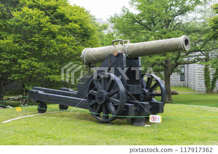 Cannons of the British Hills in Fukushima Prefecture 117917362