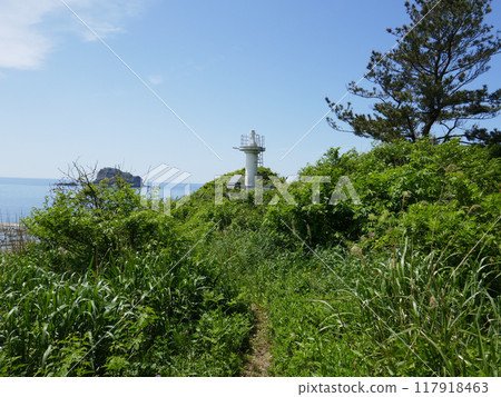 Tobishima South Lighthouse (Sakata City, Yamagata Prefecture) 117918463