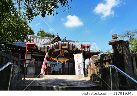 Fuji Sengen Shrine, the god of child rearing in Fujioka, Fujioka City, Gunma Prefecture Fuji Sengen Shrine, the god of child rearing in Fujioka, Fujioka City, Gunma Prefecture 117919343