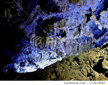 Scenery of the Hida Great Cave 117919987