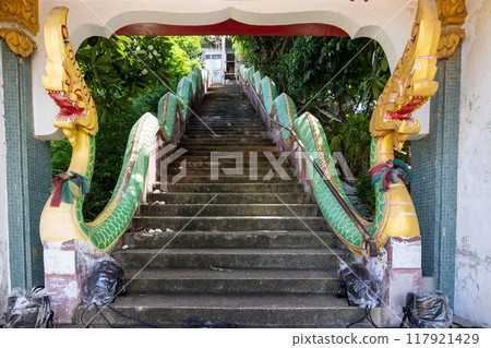 後門樓梯通往高萊公園的高處 117921429