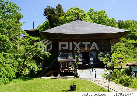 There are many temples in Shiodaira, Kamakura, Shinshu (Daihoji Temple) 117921474