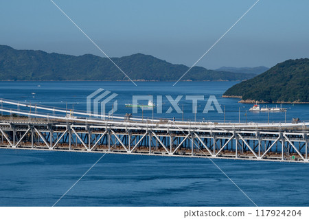 日本岡山縣倉敷市下津美麗的瀨戶大橋 日本岡山縣倉敷市下津美麗的瀨戶大橋 117924204