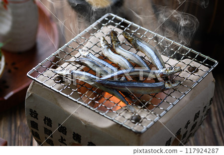 烤乾基比納戈魚 烤乾基比納戈魚 117924287
