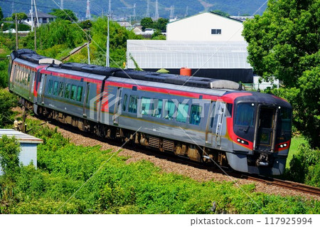 渦潮2600系4節車廂特快列車通過正水立體交叉 渦潮2600系4節車廂特快列車通過正水立體交叉 117925994