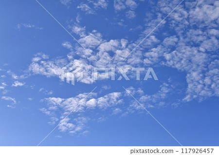 Summer sky over Yokohama cityscape in Japan. The intense heat continues across the Japanese archipelago... Countless clouds line up... = 23rd Summer sky over Yokohama cityscape in Japan. The intense heat continues across the Japanese archipelago... Countless clouds line up... = 23rd 117926457