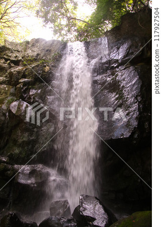 Ayuya瀑佈在淡路島的 117927504