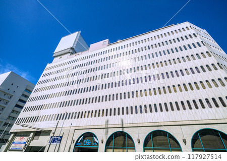 日本橫濱市景 櫻木町站,新南口前,俯瞰皮奧市等=8月17日 日本橫濱市景 櫻木町站,新南口前,俯瞰皮奧市等=8月17日 117927514