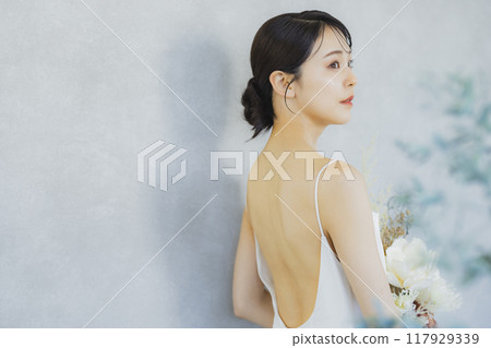 年輕女性的美麗形象 117929339