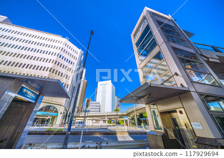 Yokohama cityscape in Japan, Sakuragicho Station. View of Yokohama City Hall, Pio City, elevators, etc. = August 17, 2024 Yokohama cityscape in Japan, Sakuragicho Station. View of Yokohama City Hall, Pio City, elevators, etc. = August 17, 2024 117929694