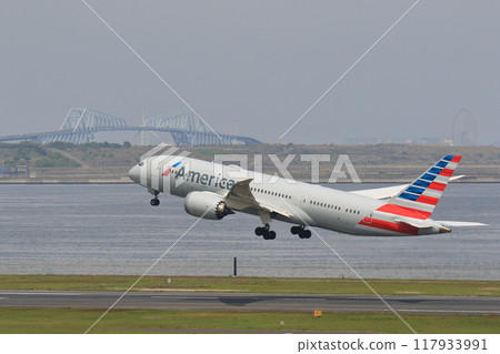 客機起飛；客機上升； 117933991