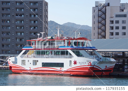宮島渡輪 七浦丸 宮島渡輪 七浦丸 117935155