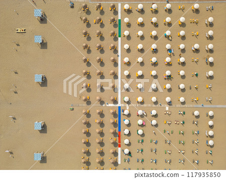 View from above of an empty beach 117935850