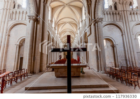 Church de la Trinite in Ladies abbey, Caen, normandy, France Church de la Trinite in Ladies abbey, Caen, normandy, France 117936330