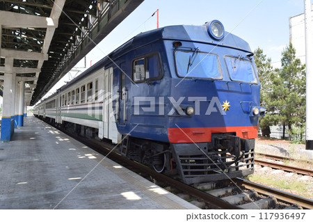 Uzbekistan Tashkent commuter train (Electrichka) 117936497