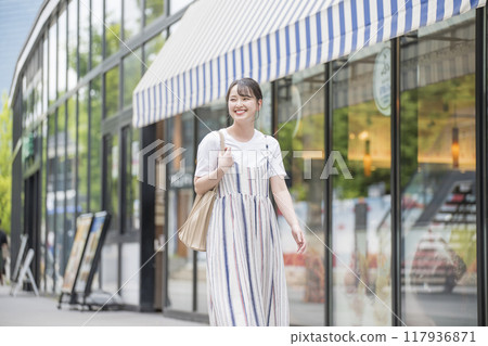A young woman with a smile 117936871