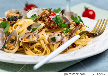 Seafood homemade pasta close up. 117942267