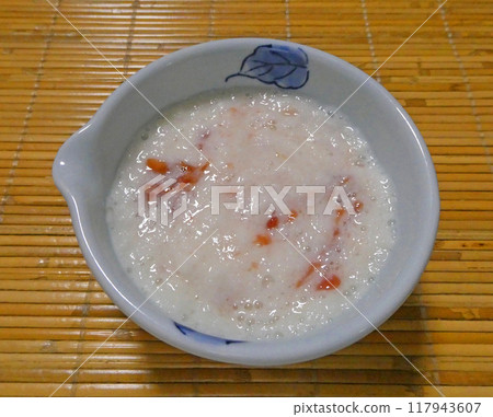 A photo of yam dressed in grated yam and pickled plum, accented by the sourness of the pickled plum A photo of yam dressed in grated yam and pickled plum, accented by the sourness of the pickled plum 117943607
