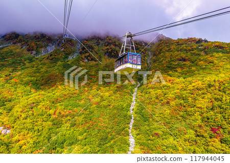 Tateyama Ropeway (October, Autumn, Clear) 117944045