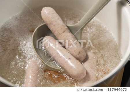 煮香腸 117944072
