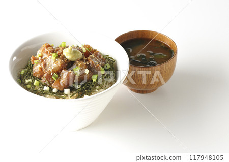 Black porgy miso rice bowl and miso soup 117948105