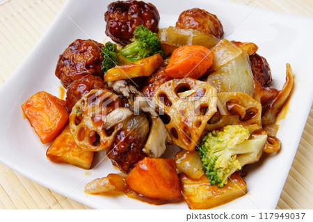 Sweet and sour meatballs 117949037