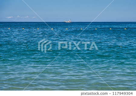 碧海藍天，屋久島一所海灘 117949304